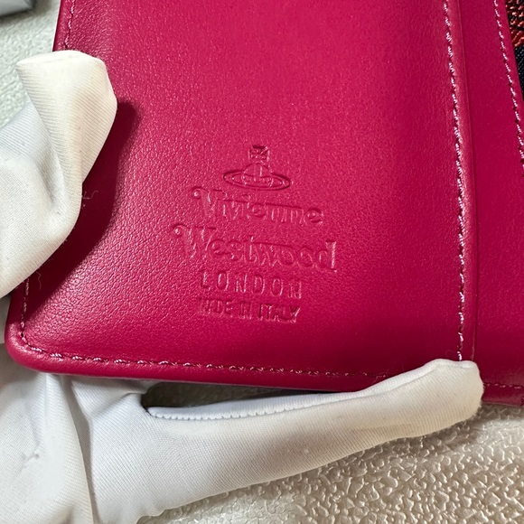 NWOT Authentic Vivienne Westwood Saffiano orb unisex short wallet - Picture 10 of 15